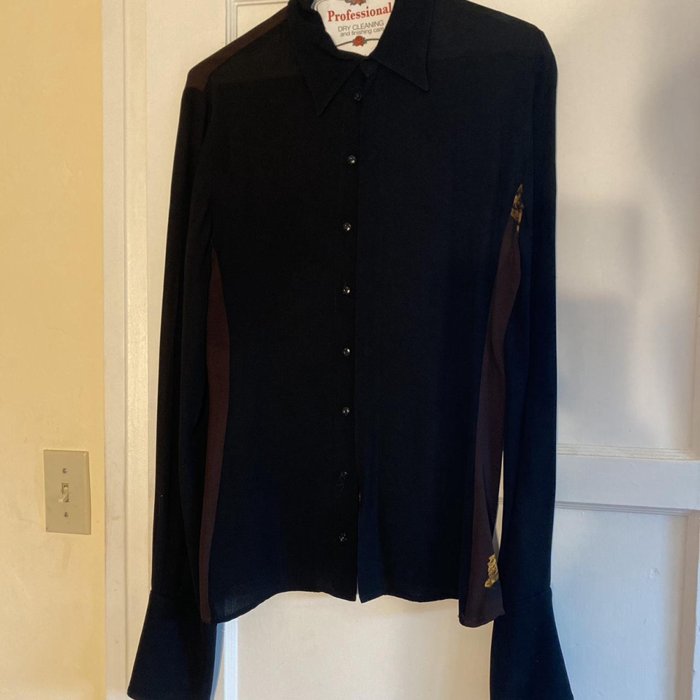 Blouses - Picture 3 of 4